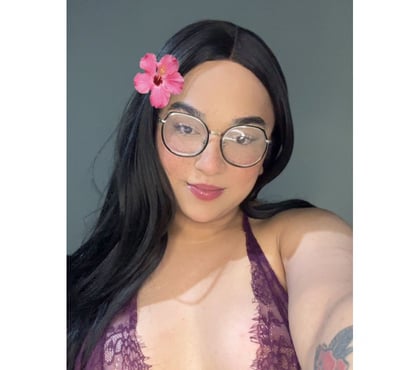 Adult Entertainment Commercial Road East London - Photos for JULIA TS ONLY VIRTUAL 07418333612