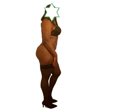 Escorts Blackheath Royal Standard South East London - Photos for CURVY, BLACK SARAH AVAILABLE IN LONDON BLACKHEATH!