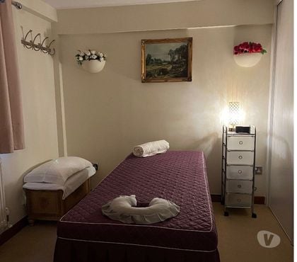 Escort Bristol City Centre Bristol - Photos for FangFang massage