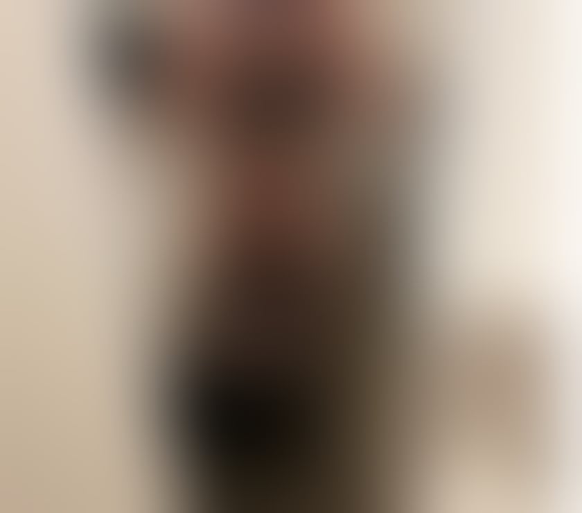 Escorts Surrey Reigate and Banstead - Photos for Mature, sexy , professional