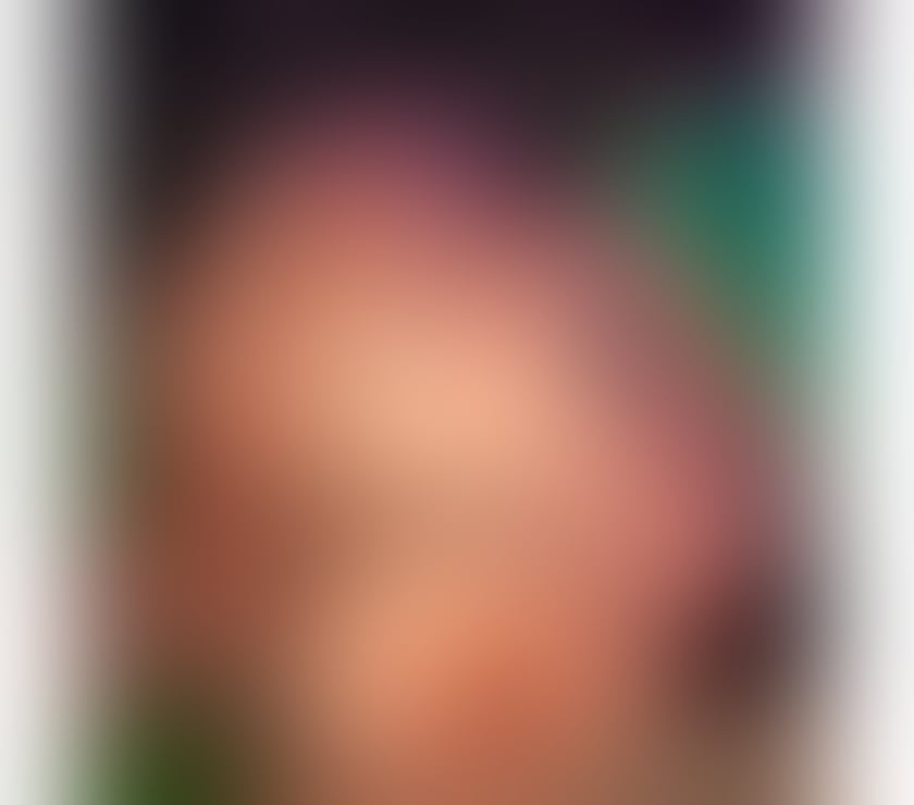 Escorts South Yorkshire Doncaster - Photos for English and heavily tattood blonde girl