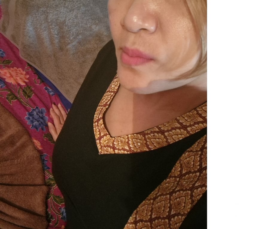 Escorts Derbyshire Derby - Photos for Iris Thai massage call me with number 07391509434