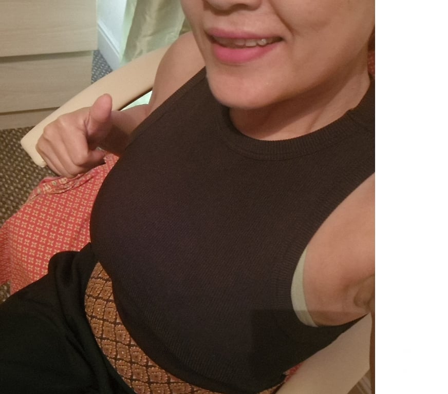 Escorts Derbyshire Derby - Photos for Iris Thai massage call me with number 07391509434