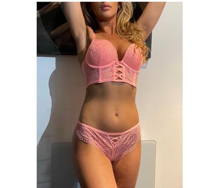 Escorts and Massages Bolton City Centre Bolton - Photos for 🔥💋Best In Bolton💋🔥Available now! REAL PICS