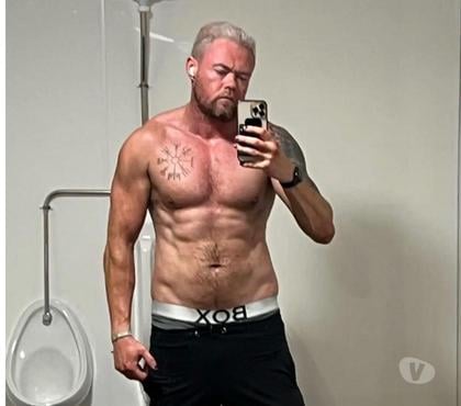 Gay Escorts Cradley Heath Sandwell - Photos for XL thick hung Muscle lad for sensual massage & escorting NOW