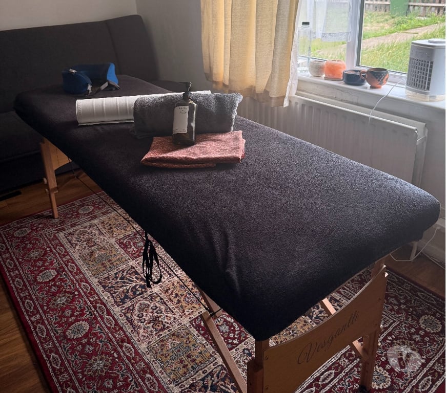 Full body massage Barking and Dagenham Dagenham - Barking and Dagenham - Photos for Relaxing massage Therapy in Dagenham (RM10)