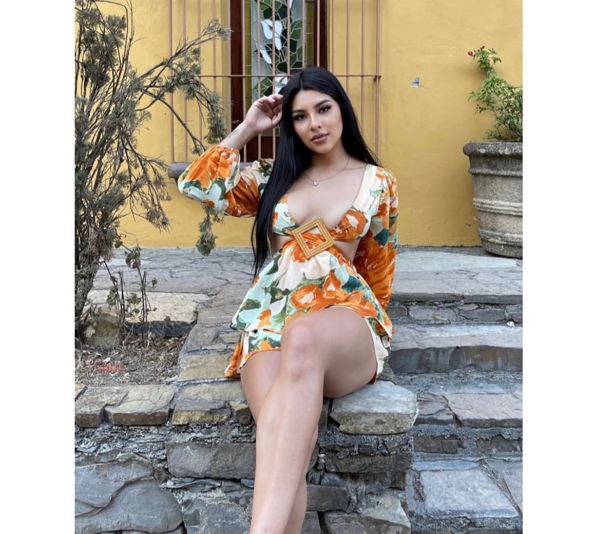 Escorts East London Redbridge - Photos for NAUGHTY AND HOT BRUNETTE🥵CALL ME❤️🫦👅