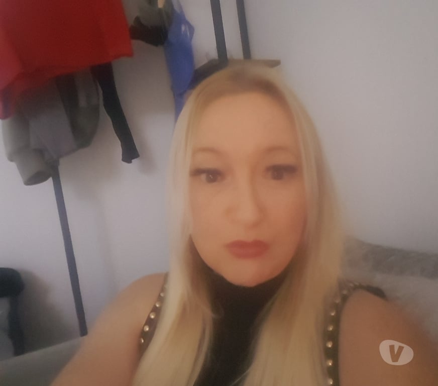 Escorts Leicestershire Leicester - Photos for sexy hot milf lauren