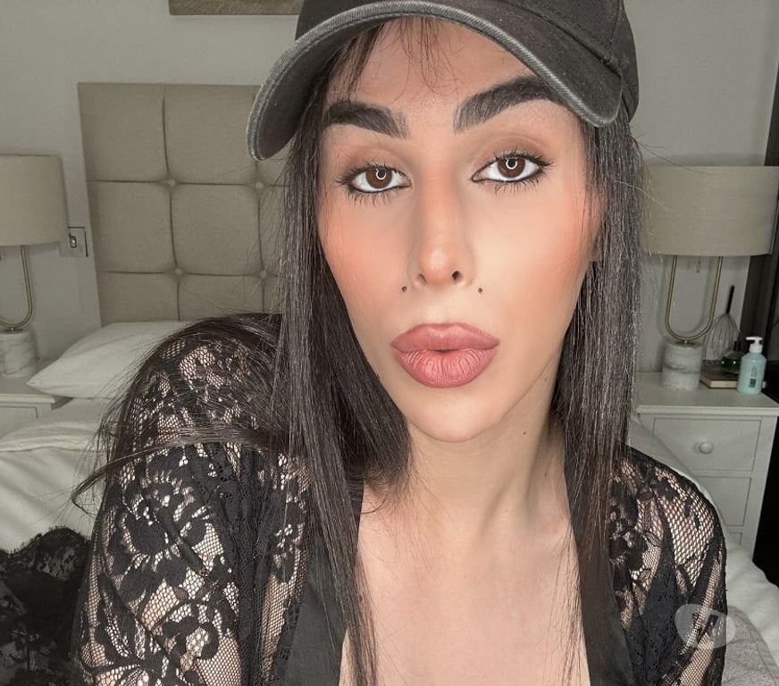 Trans Escorts South West London Fulham - South West London - Photos for Transquility Arab TS Girl