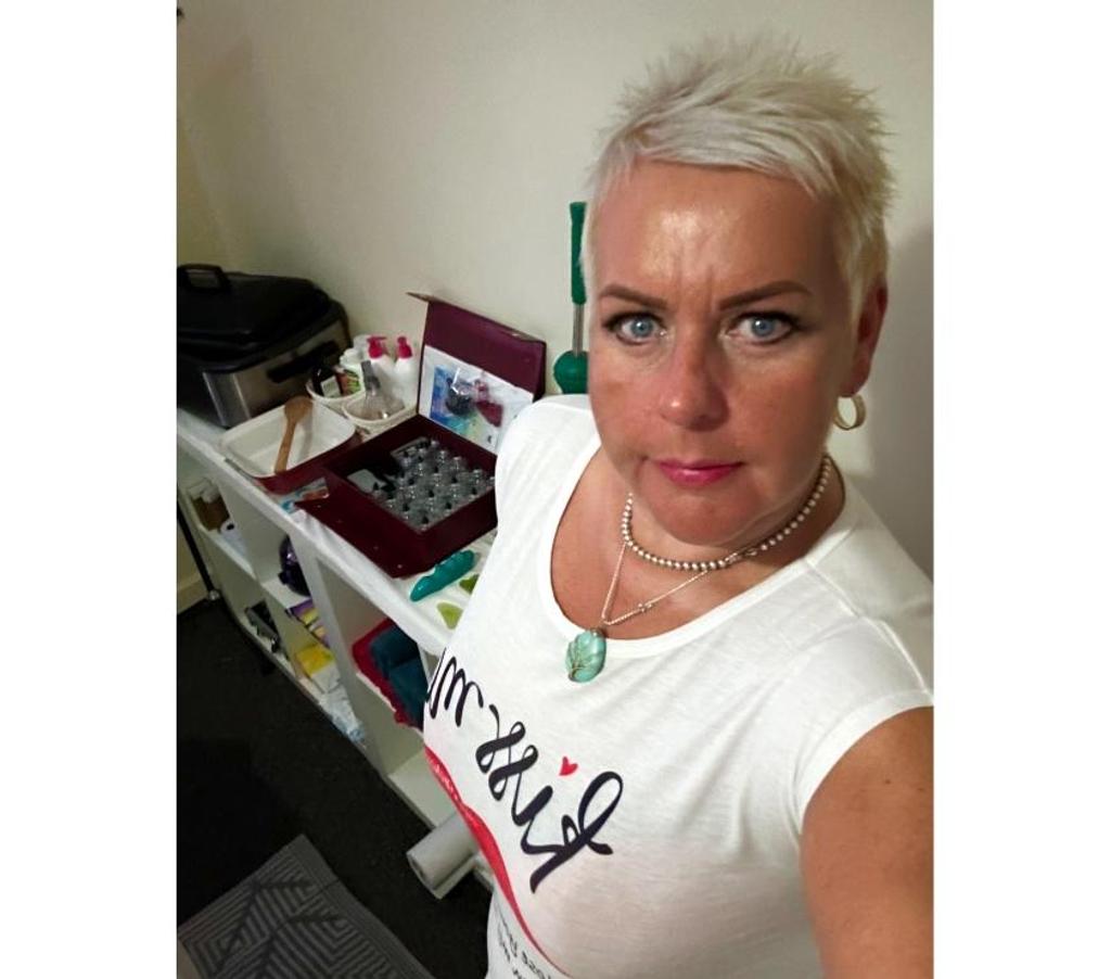 Luton LU1 Escorts Body massage & stress relief £50h Luton town centre