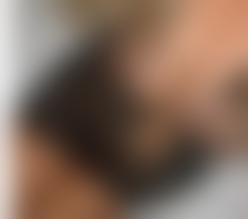 Escorts Greater Manchester Stockport - Photos for Cheadle Blonde Bombshell Party Girl Mol 100% White British
