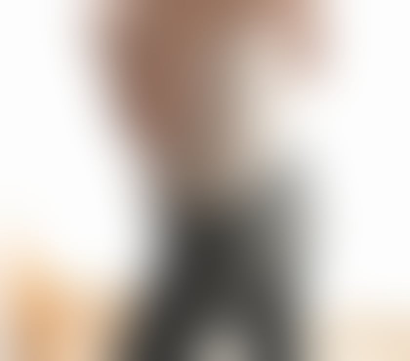 Adult Entertainment Battersea South West London - Photos for SHORT VIDEO CALLS WITH MATURE ELEGANT LADY