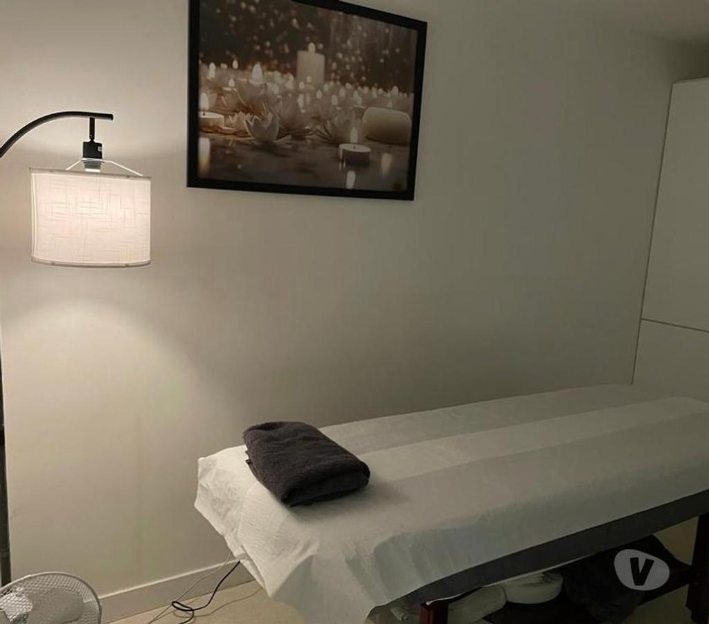 Chloe Massage Therapist In London Near Ealing Broadway Ealing W5