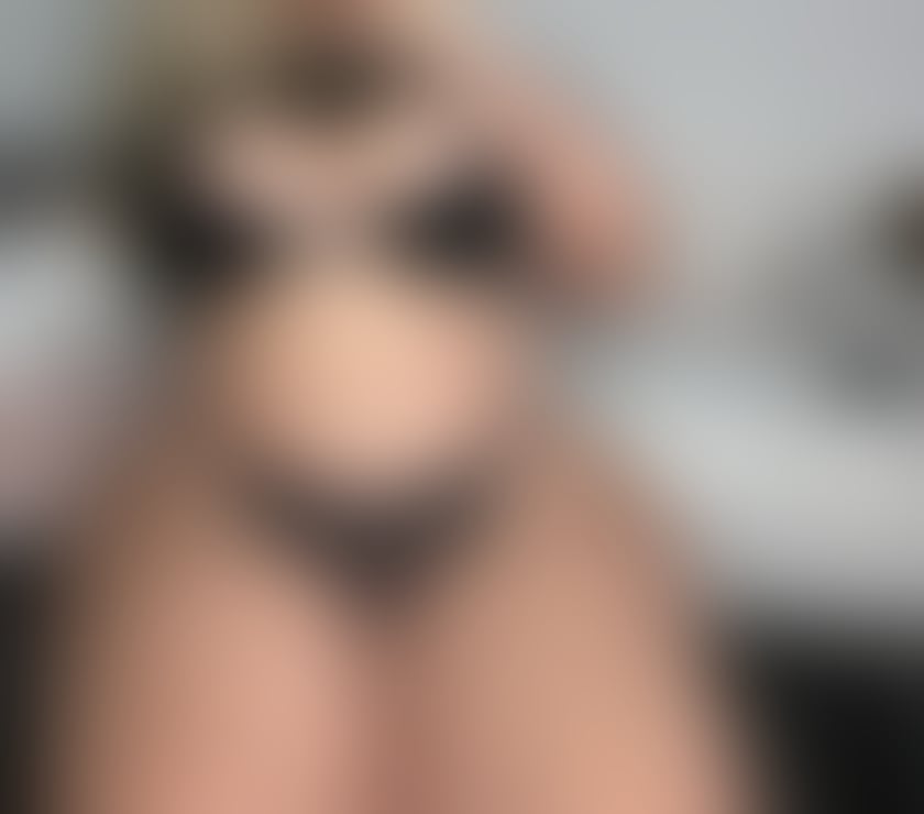 Escorts and Massages Doncaster City Centre Doncaster - Photos for Open Good service call me 15min 30 half 50 ☺️1h only 80