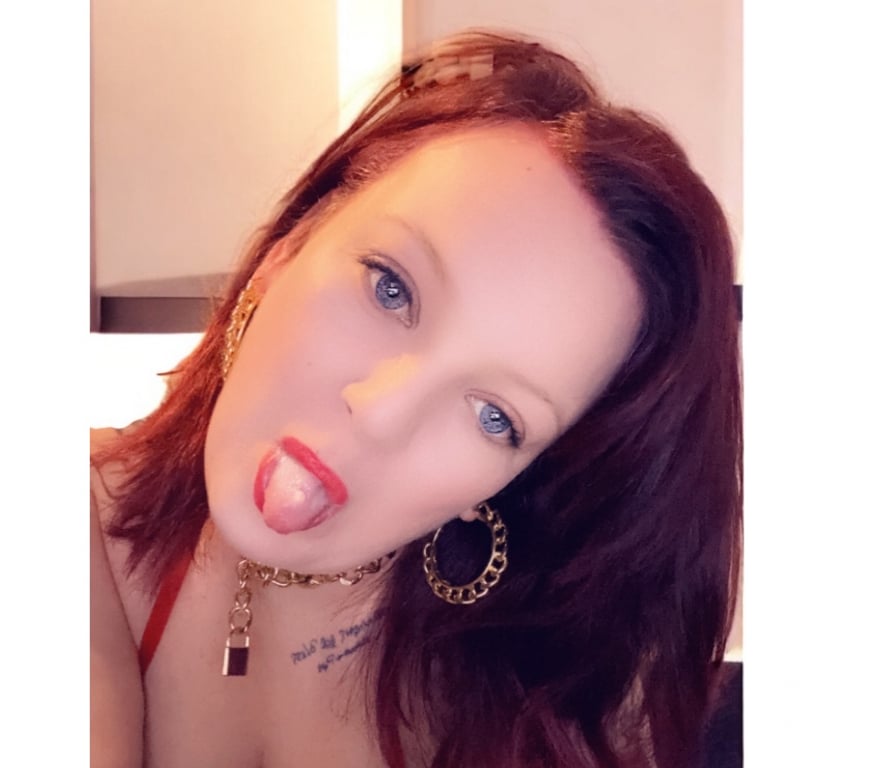 Adult Entertainment Central London London Bridge Station - Central London - Photos for 🩷 busty Bella 🩷5 mins £10🩷online now ❤️