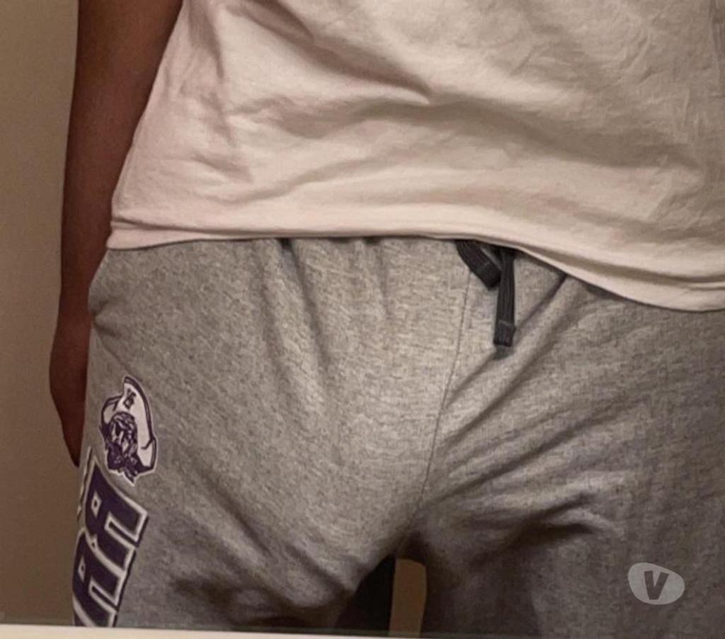 Escorts Greater Manchester Manchester - Photos for TYRELL HUNG BLACK MALE AVAILABLE