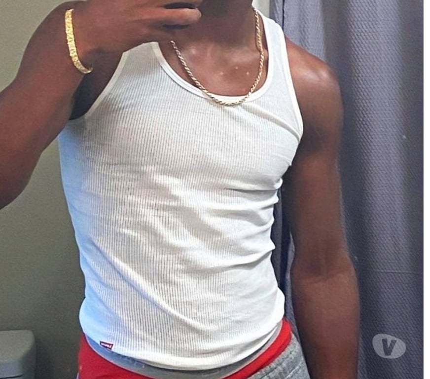 Escorts Greater Manchester Manchester - Photos for TYRELL HUNG BLACK MALE FOR FEMALE AND COUPLES 07462 482381