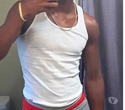  Escorts Piccadilly Manchester - Photos for TYRELL HUNG BLACK MALE AVAILABLE