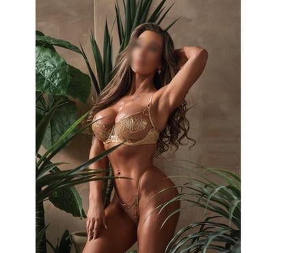 Escort Little Stoke South Gloucestershire - Photos for Carmela English Fitness Model