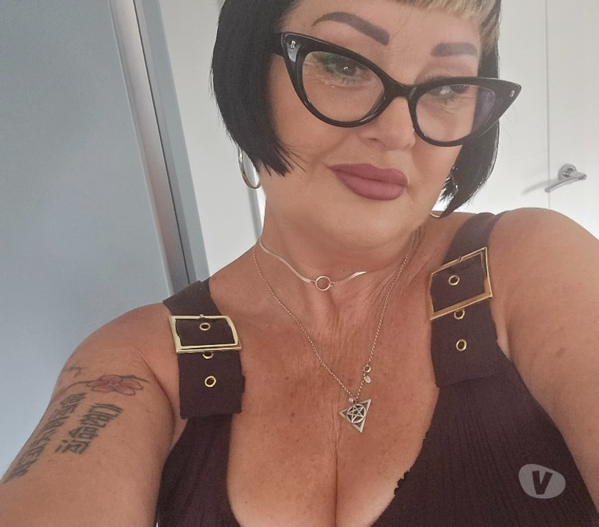 Adult Entertainment Staffordshire Lichfield - Photos for Your Ultimate Mature Dream Vidcall WHATSAPP 07906296114
