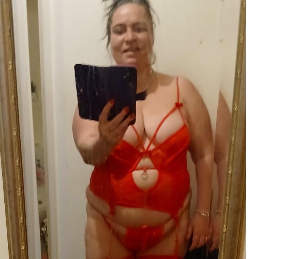 Escorts Leicestershire Charnwood - Photos for Curvy mature British Lucy💋😘