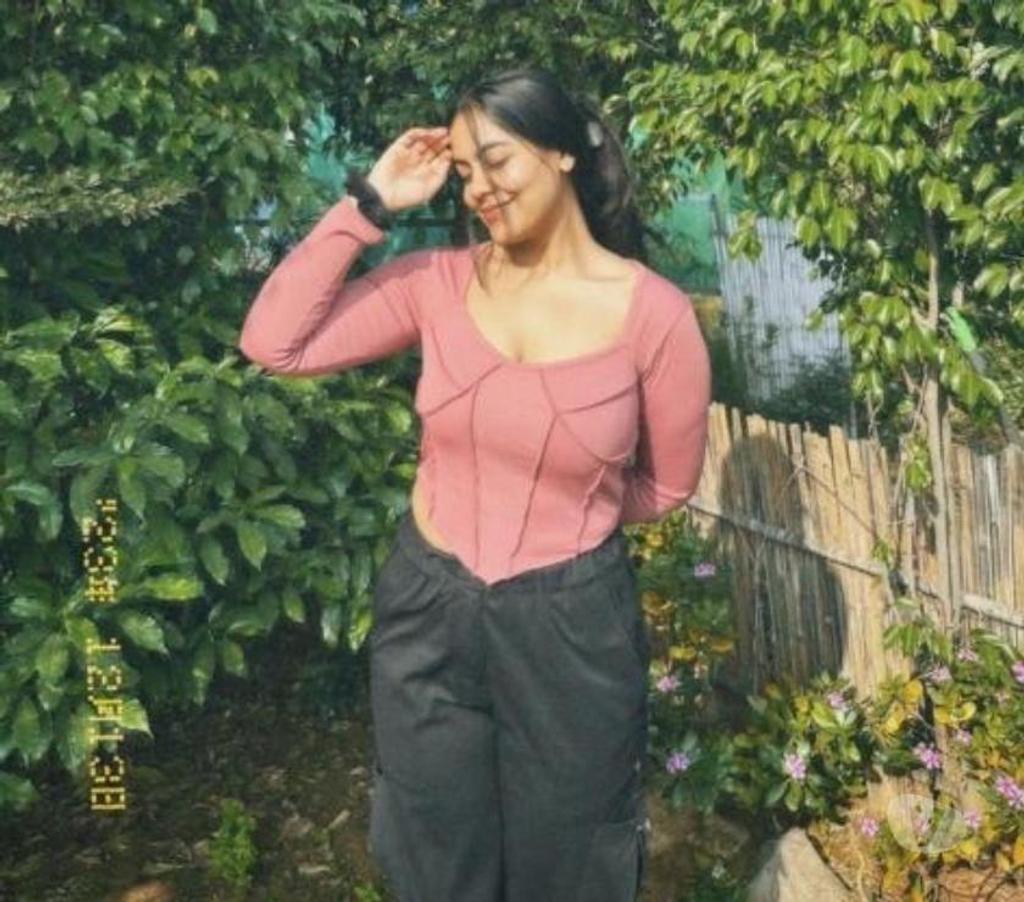 Gildersome LS27 Escorts Indian girl available 324409465