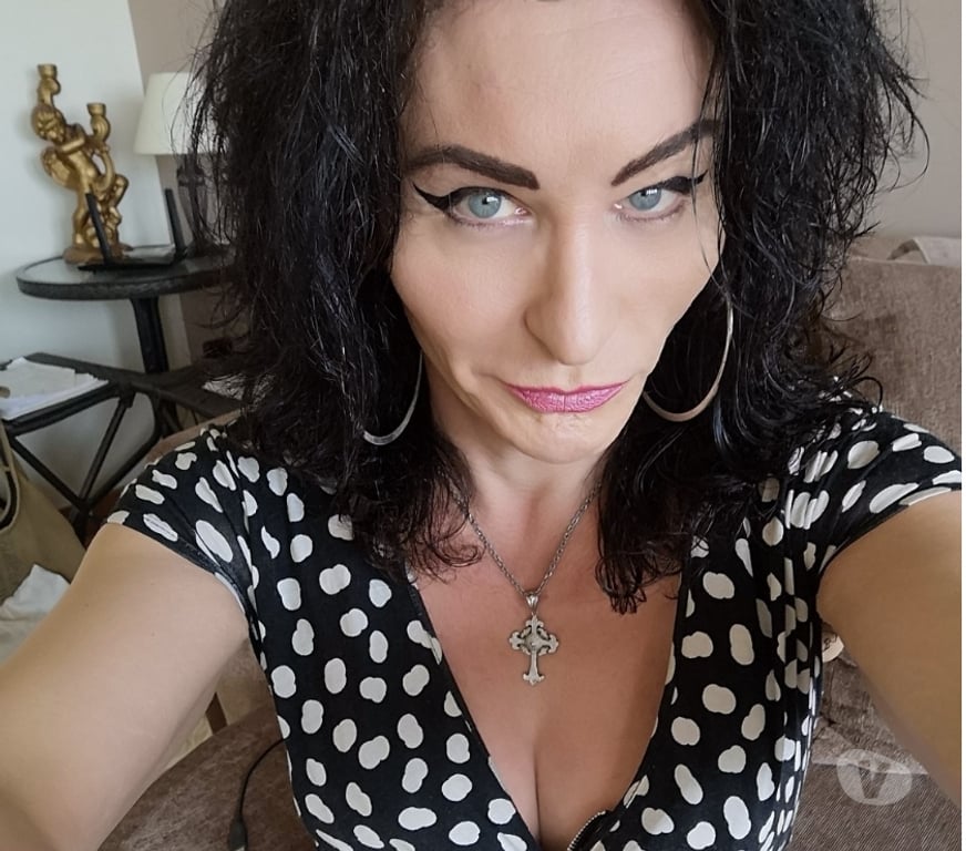 Trans Escorts Gloucestershire South Gloucestershire - Photos for 53 Year old English Mature Ts celine