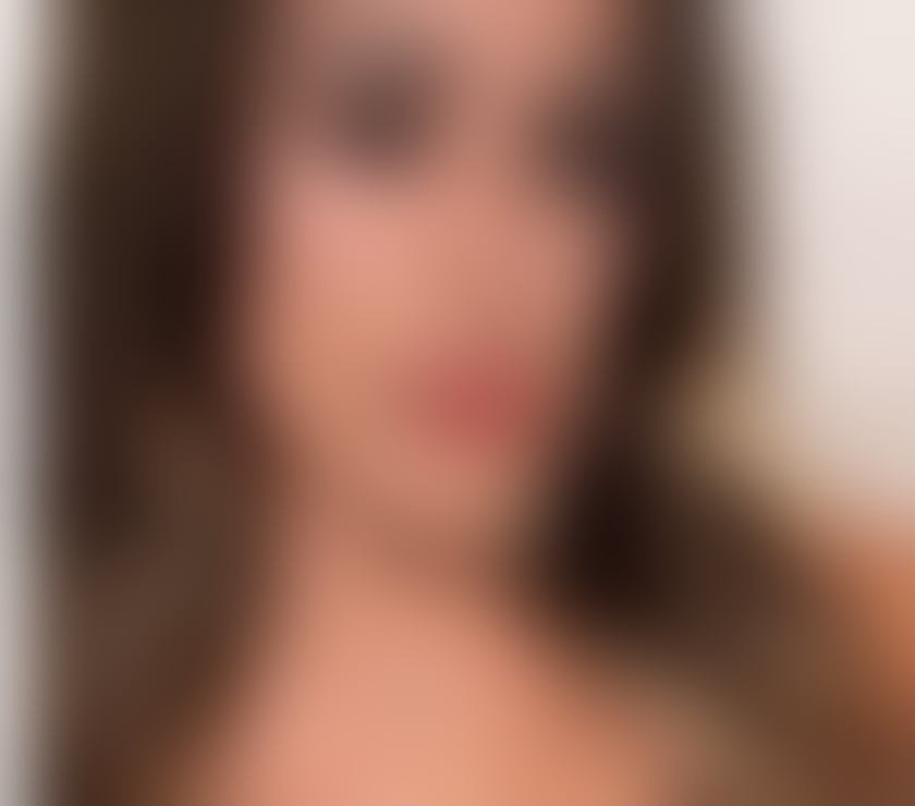 Escorts Fulham Broadway South West London - Photos for New girl in town🫦💯Independent 💋