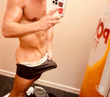  Escorts & Erotic Massage Armley Leeds - Photos for Tanned toned British hunk
