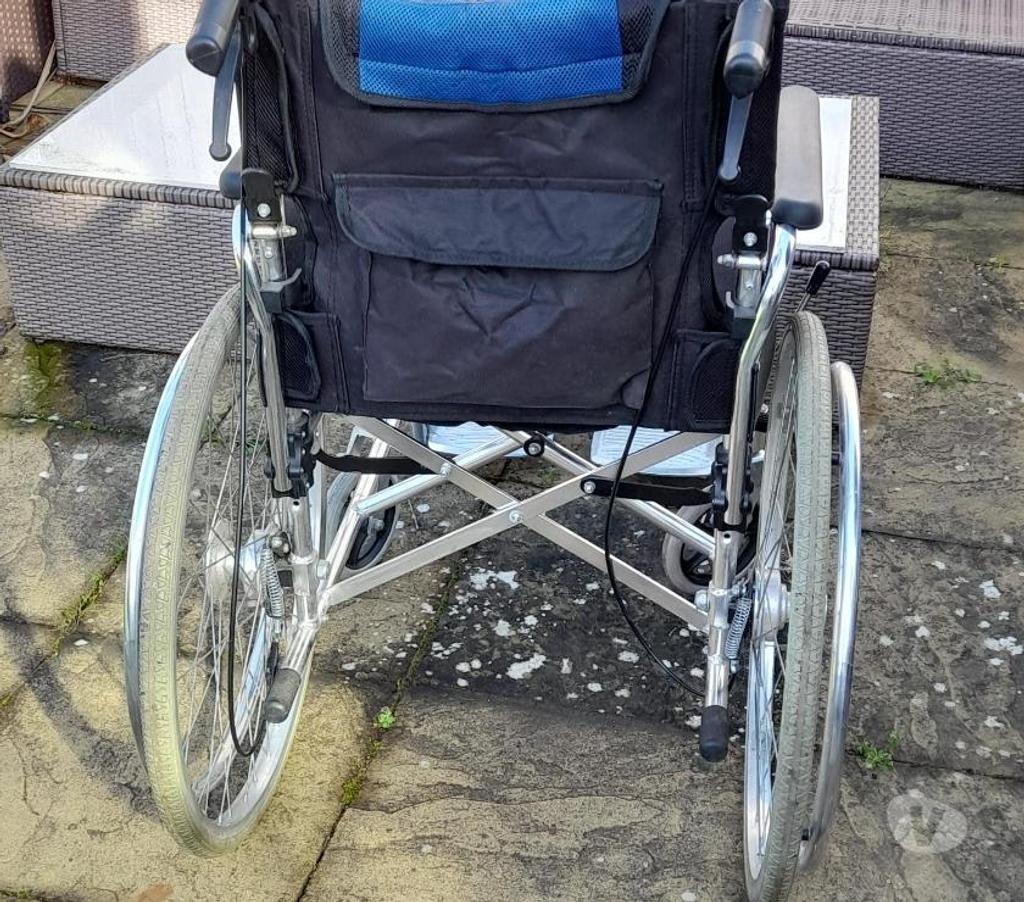Folding extra wide wheelchair Stanwell TW19 325691268 Vivastreet