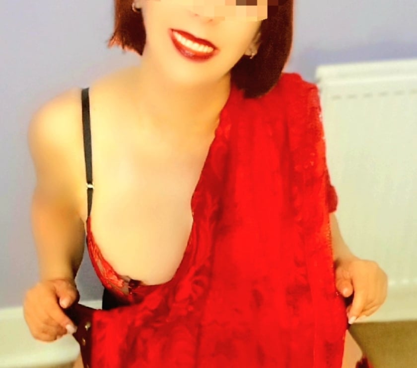 Escorts Chaddesden Derby - Photos for Slim Lady looking to meet