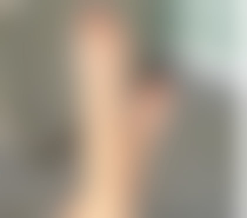 Escorts Derbyshire Derby - Photos for Slim Lady looking to meet
