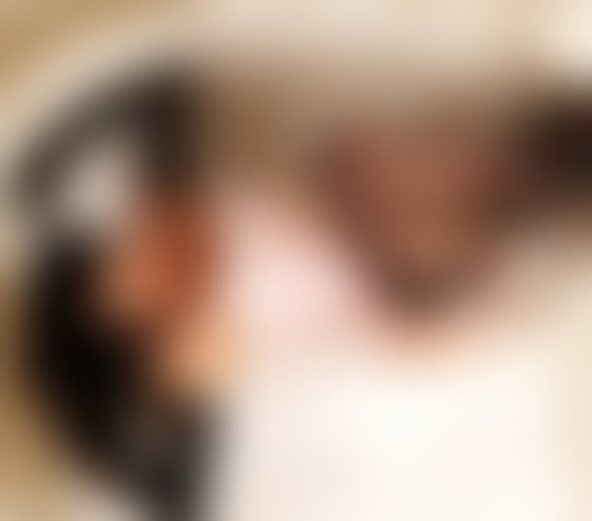 Escorts Hertfordshire Dacorum - Photos for Relaxing and Revitalising Massage By English Sadie!