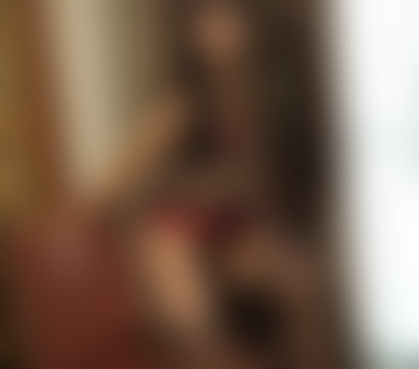 Escorts Gloucestershire South Gloucestershire - Photos for Very Very Naughty Sexy Thai TS Ladyboy back in Kingswood x