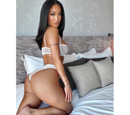 Escorts Chalvey Slough - Photos for Laura New Brazilian 100% real photos .Outcall London