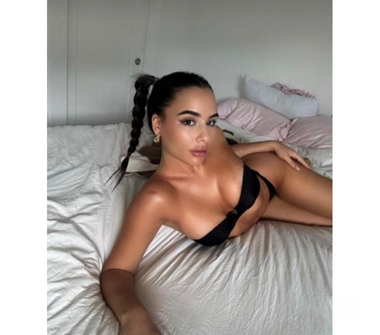  Escorts Golders Green North West London - Photos for Discreet & Elegant 🌸 London’s Finest Companion 💫