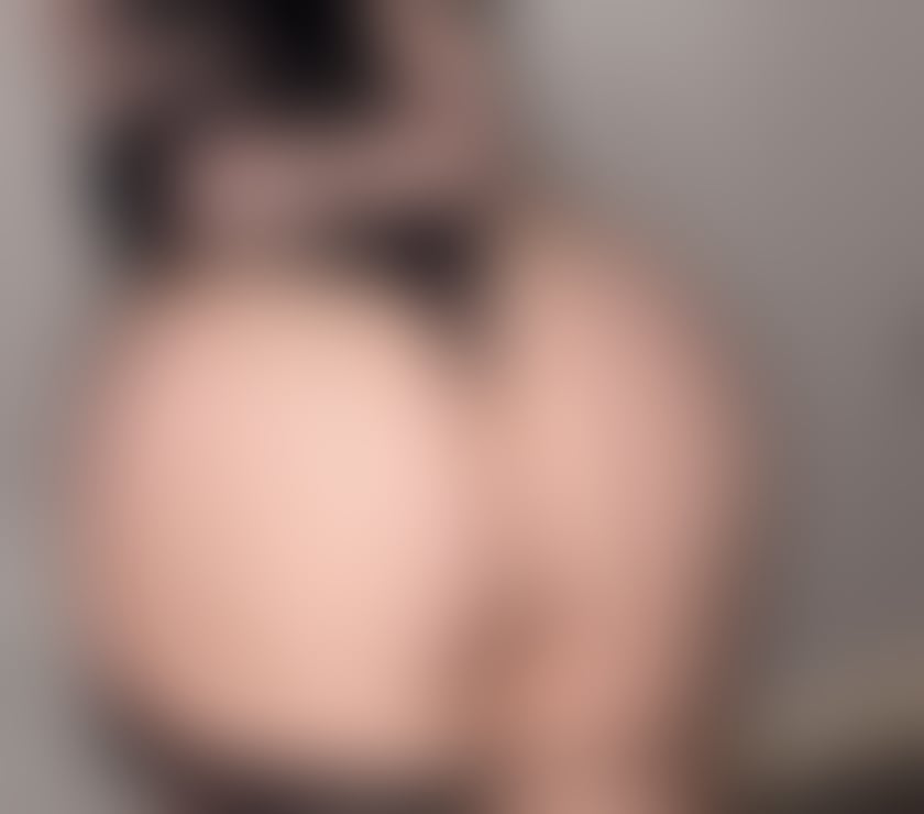 Escorts Canton Cardiff - Photos for naughty Milf Sadie xxxx