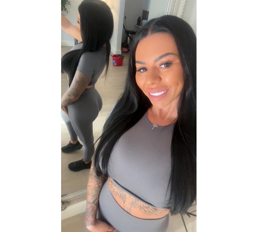 Adult Entertainment Merseyside Liverpool - Photos for Hot Video Calls WhatsApp 07749 164109