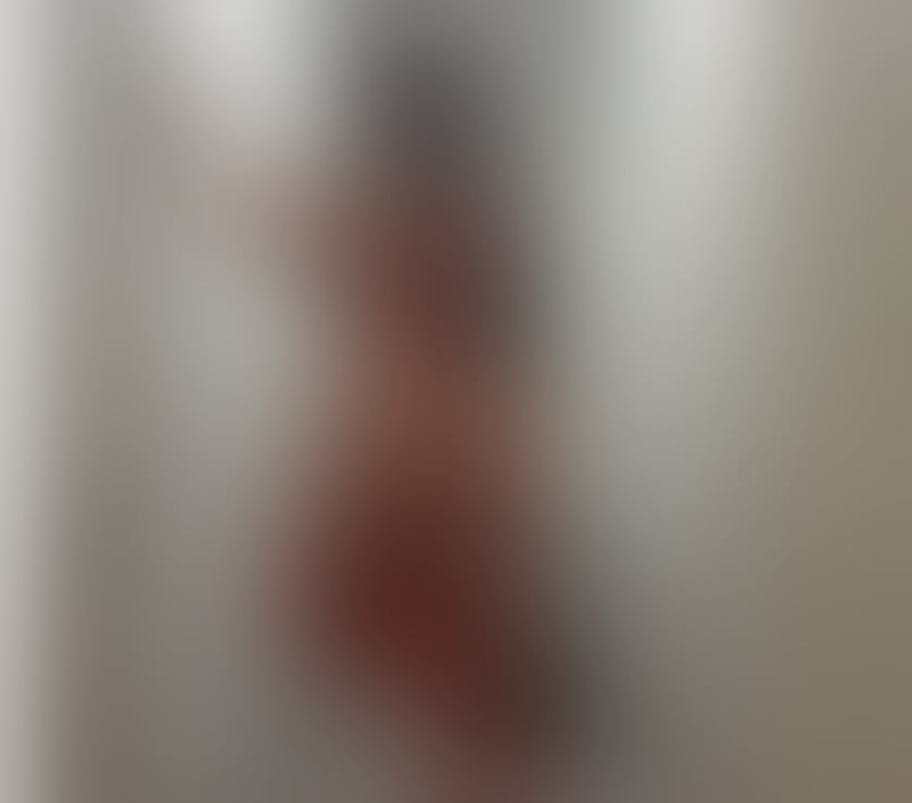 Trans Escorts Finsbury Park North London - Photos for Transgender Laura BIG NATURAL BUBBLE BUTT SEXY CURVES