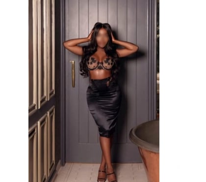 Escorts and Massages Coventry City Centre Coventry - Photos for Sarah SOMALIAN Abony in Coventry