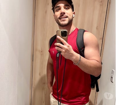 Gay escorts Shepherd`s Bush Station West London - Photos for GIORGIOs Masseur Masajista +447564230898