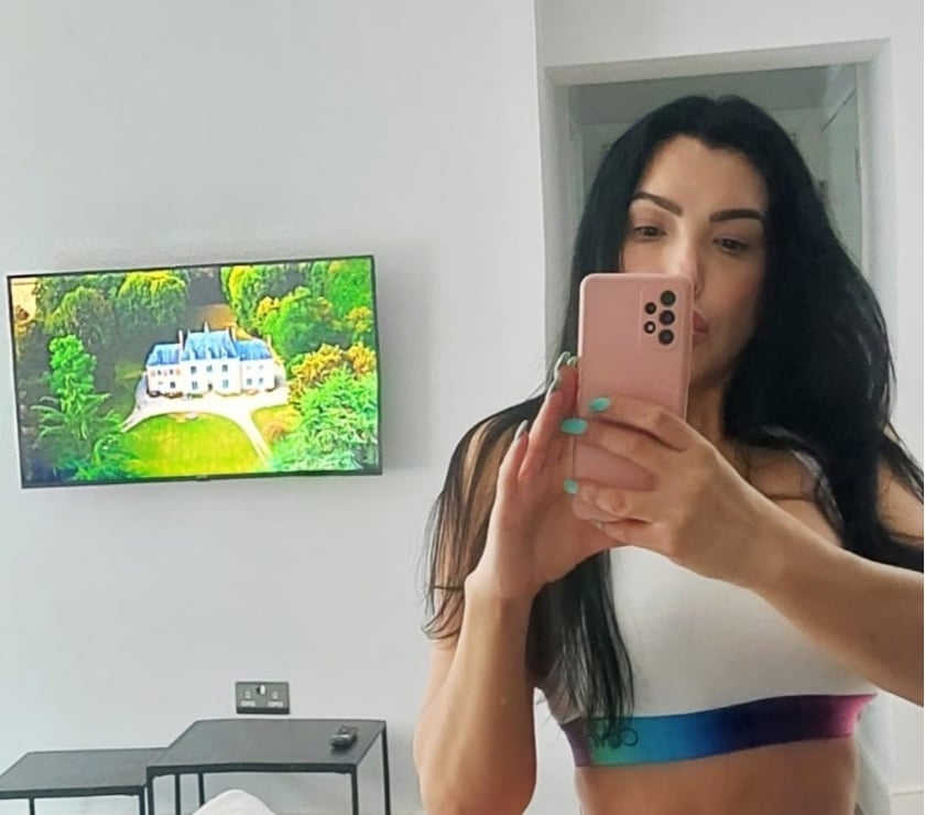 Escorts and Massages Reading Town Centre Reading - Photos for Sensual, stunning and charming. Stylish Spanish babe Aline