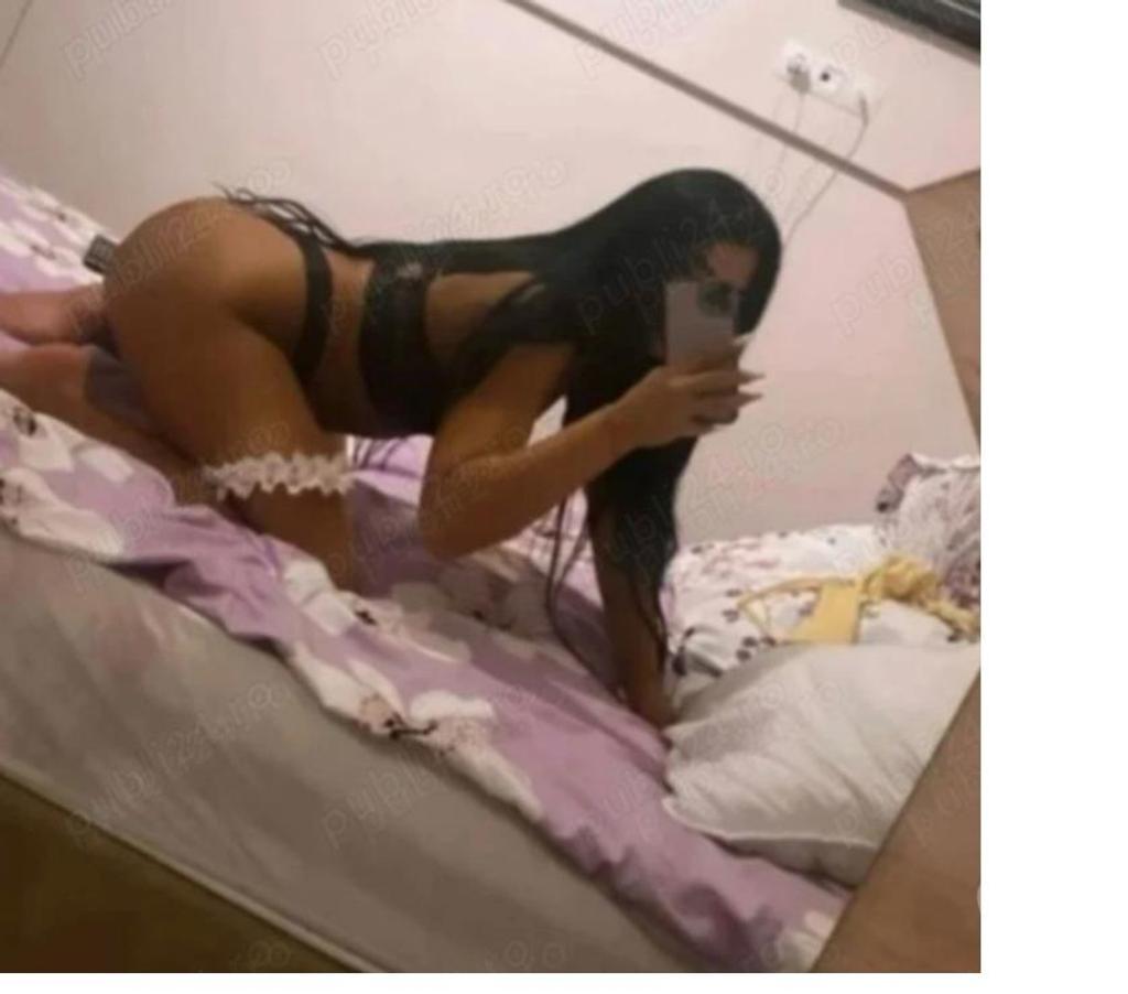 Escorts East London Redbridge - Photos for Yazmina and Ana