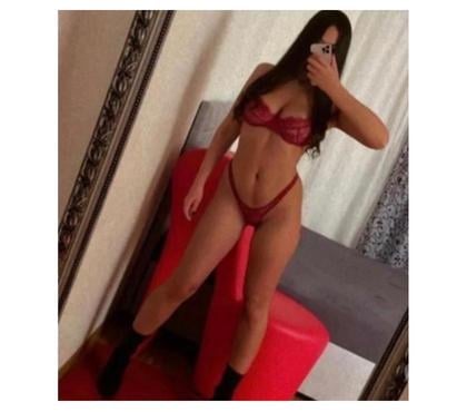  Escorts Watford High Street Station Watford - Photos for New in town🔞full service Izabella now💯party girl
