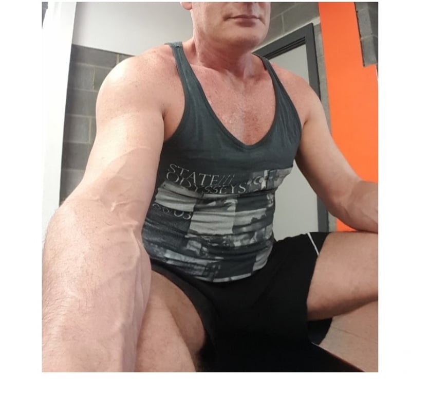  Gay massage South West London Earls Court - South West London - Photos for xxl hung see link..