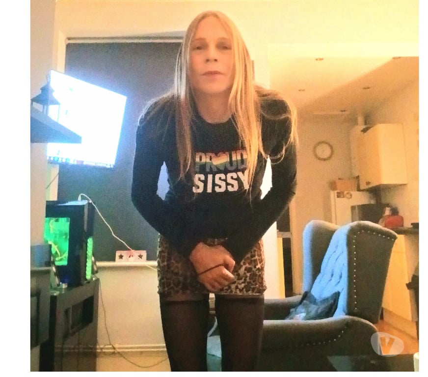 Trans Escorts Staffordshire Stoke-on-Trent - Photos for crossdresser katie