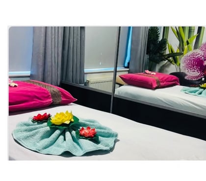 Escorts and Massages Belfast City Centre (South) Belfast - Photos for Double D massage therapist