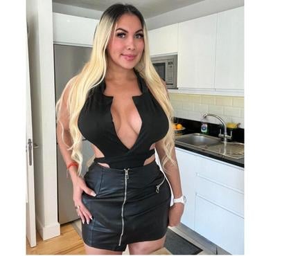 Escorts Canary Wharf East London - Photos for TS YENCY YOUR SEXY BLONDE🍆🍑OWOFUN -SADO