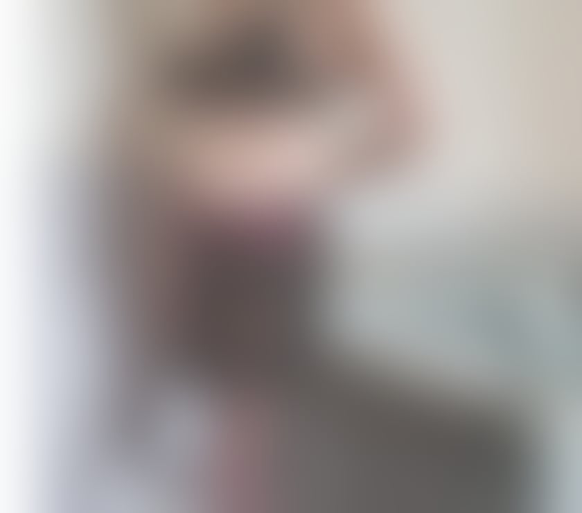 Escorts Lancashire Burnley - Photos for very mature lady