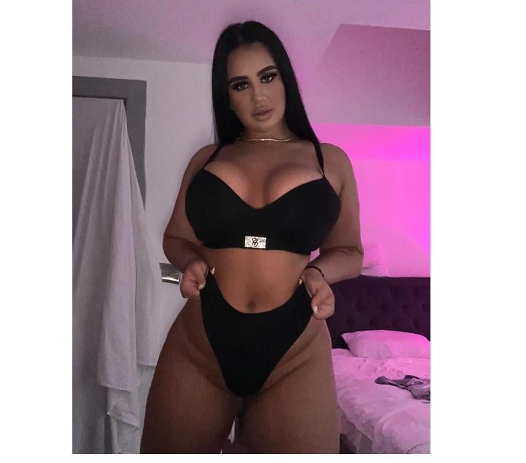 Escorts West Yorkshire Kirklees - Photos for Diana new here PARTY GIRL